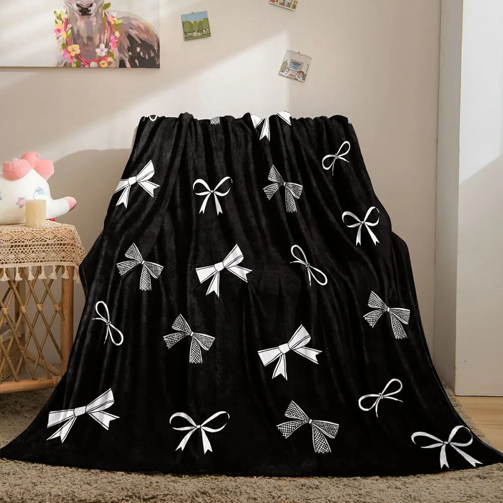 Black & White Bow Pattern Multipurpose Throw Blanket