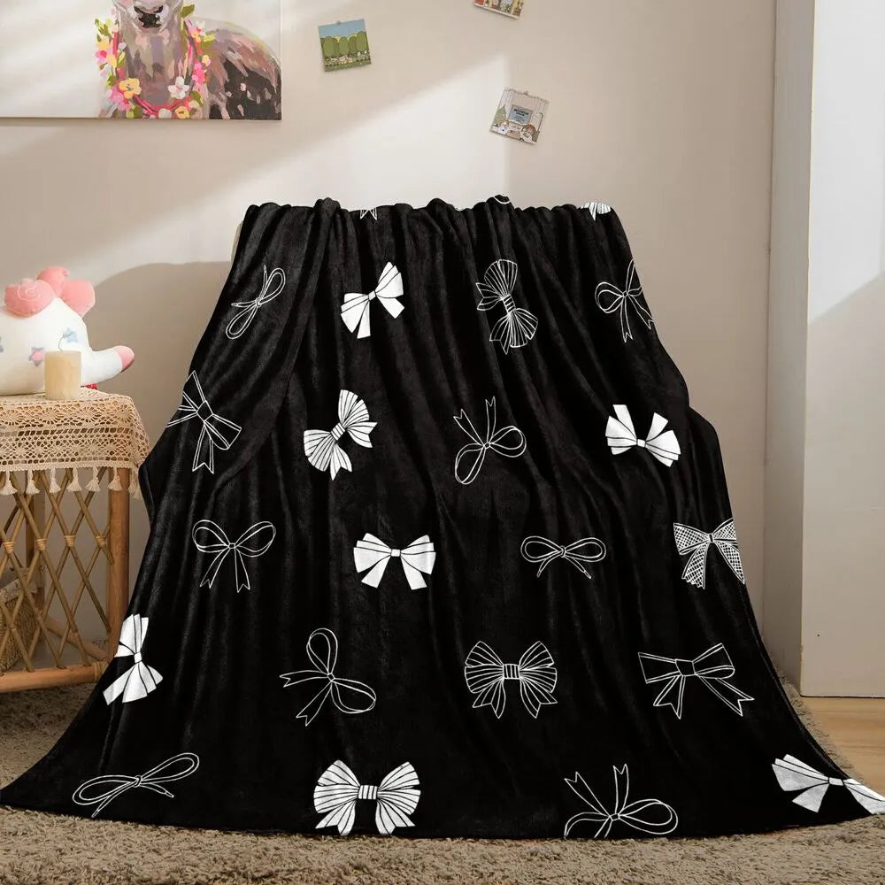 Black & White Bow Pattern Multipurpose Throw Blanket