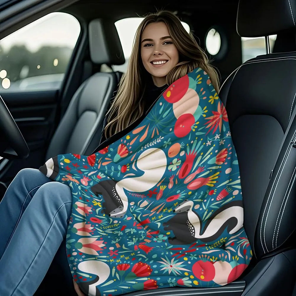 Cute Skunk and Floral Pattern Multipurpose Throw Blanket