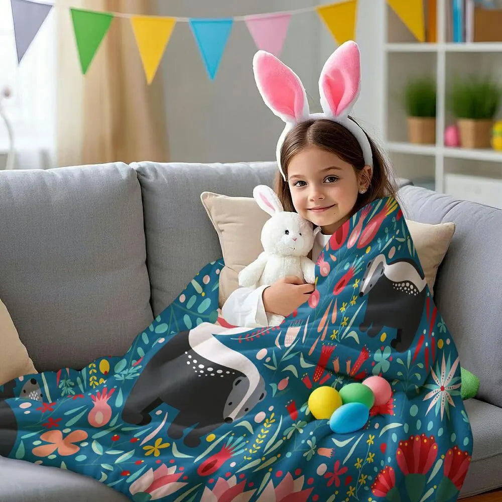 Cute Skunk and Floral Pattern Multipurpose Throw Blanket