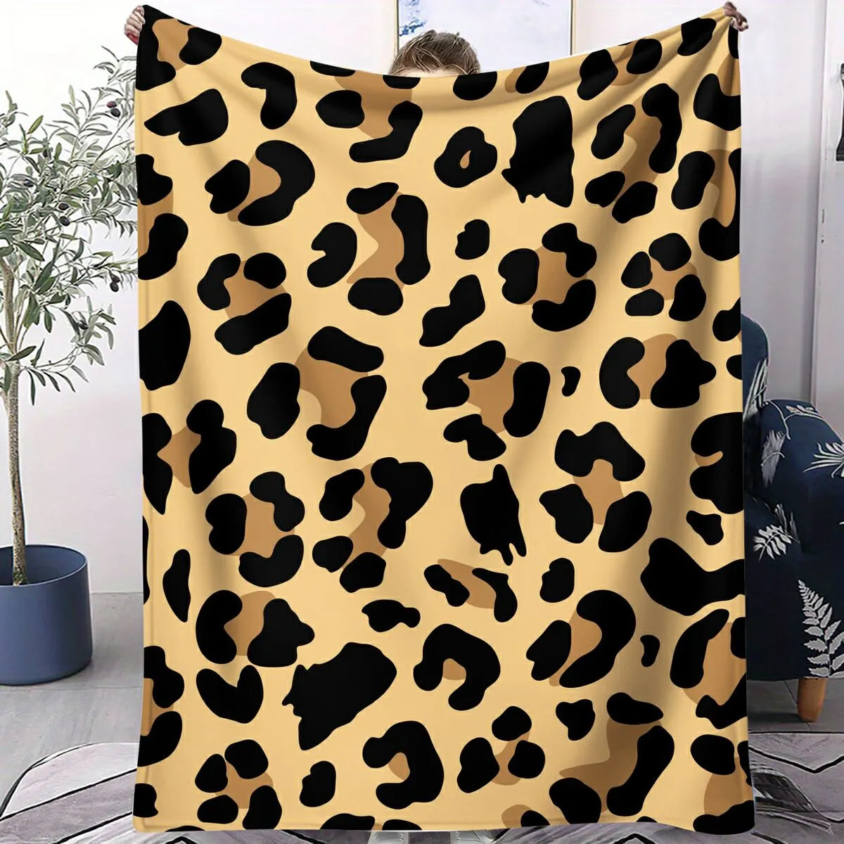 Multifunctional Leopard Flannel Throw Blanket